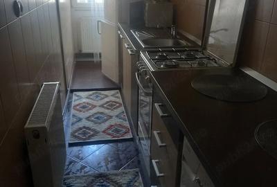 Garsonieră decomandată în Central - 1