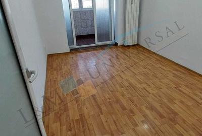 Piata Sudului-Apartament 4 Camere, 1981, SPATIOS ,Liber - 4