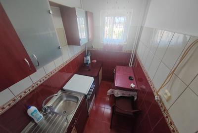 Apartament cu 2 camere semidecomandat, mobilat în Titan - 9