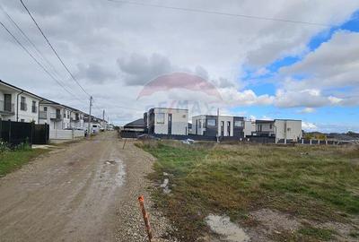 Teren intravilan 720mp Lisaura / Ipotesti, Suceava - 2