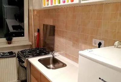 Apartament cu 2 camere nedecomandat în 7 Noiembrie - 2