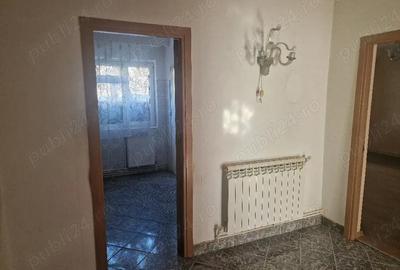Apartament cu 3 camere decomandat în Mărăței - 1