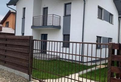 Casa cu etaj la Baisa!cu gaz!