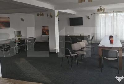 Spațiu comercial, de 200 mp, în Central - 5