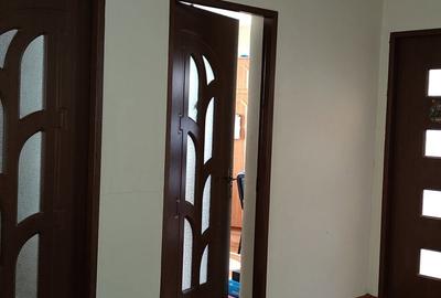 Casă cu 6 camere în Negreni - 5