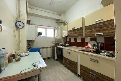 Apartament cu 3 camere semidecomandat, mobilat în Iancului - 14