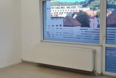 Spatiu de inchiriat | Pretabil birouri | - 5