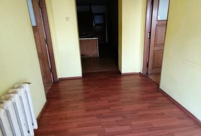 Casă cu 6 camere cu Teren 416 Mp în Central - 10