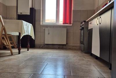 Apartament 3 camere Centrul Civic,3 balcoane,mobilat,liber,160000 Euro - 9