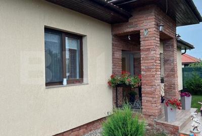 Casa cu 4 camere, 150 mp, teren 1000 mp, zona Bercu Rosu - 2