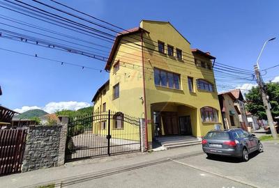 Spațiu comercial, de 798 mp, în Central