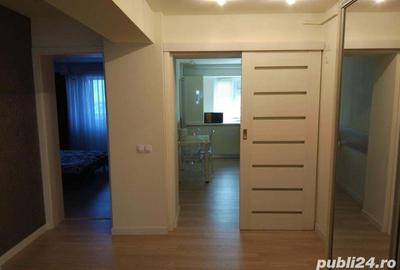 Inchiriez apartament 3 camere - 4