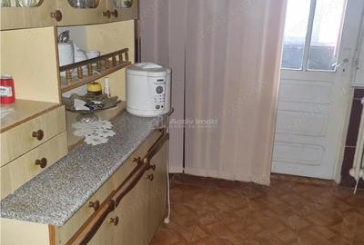 Apartament cu 3 camere decomandat în Libertății - 8