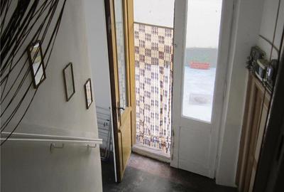 Casă cu 3 camere în Central - 2