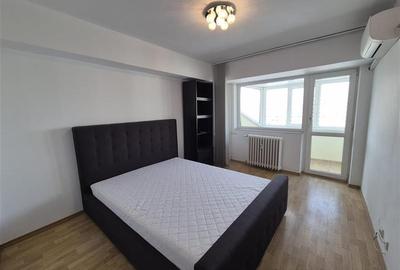 Apartament cu 4 camere decomandat, mobilat în Central - 2