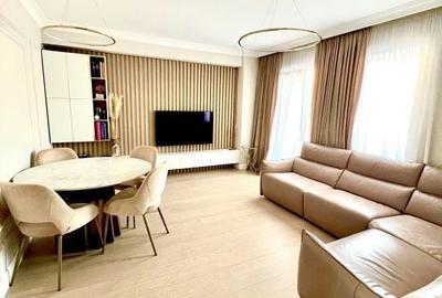 Apartament cu 2 camere semidecomandat, mobilat în Sopor