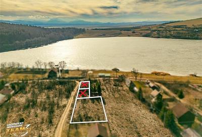 Teren intravilan de 784 mp, în Moacșa - 2