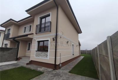Duplex deosebit - finalizat - finisaje permium - toate utilitatile - zona buna - 1