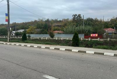 Teren cu casa de vanzare la Malcoci -str.Ovidiu! - 3