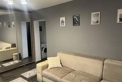 Apartament cu 3 camere semidecomandat în Central - 6
