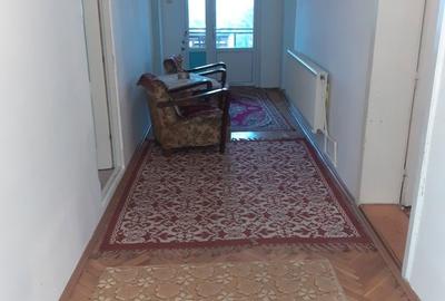 Apartament cu 3 camere decomandat în Central - 8