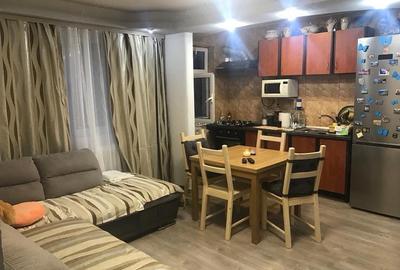 Apartament cu 4 camere semidecomandat în Central - 2