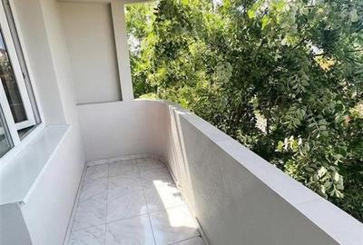 Apartament cu 4 camere decomandat în Nufărul - 19