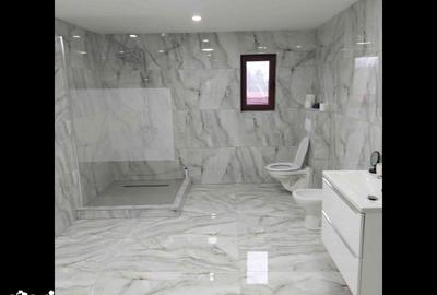 Casă cu 4 camere cu Teren 1200 Mp în Coltău - 9