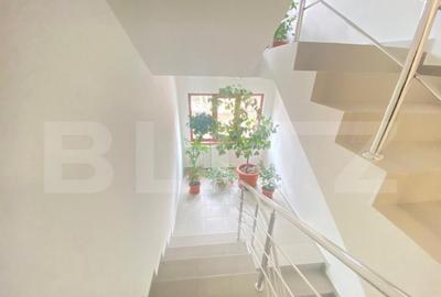 Casa de 630 mp si teren 600 mp, mobilata si utilata, zona Ce - 7