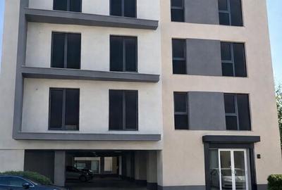 Apartament cu 2 camere decomandat în Străulești - 3