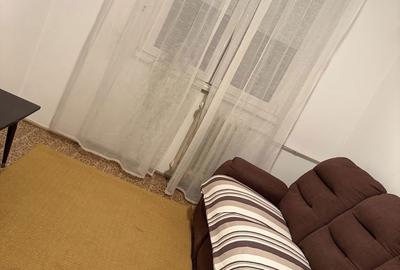 Apartament cu 3 camere decomandat în Tineretului - 16