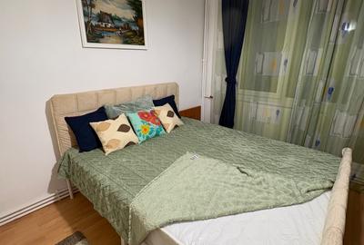 Apartament cu 3 camere decomandat, mobilat în Apărătorii Patriei - 3