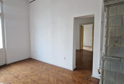 Apartament interbelic central 7 camere zona  Cartierul Armenesc Mosilor Bd Carol Apartament interbelic central 7 camere zona  Cartierul Armenesc Mosilor Bd Carol - 5