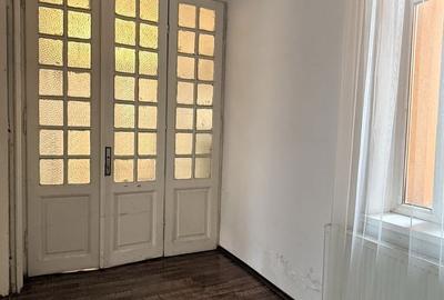 Apartament cu 3 camere în Unirii - 1