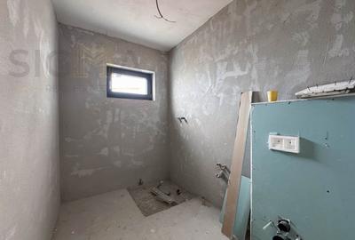 Duplex cu 4 camere cu Canalizare în Dâmbul Rotund - 8