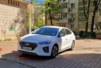 Apartament cu 2 camere decomandat în Tătărași