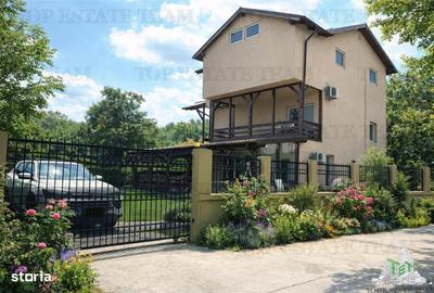 Casă cu 4 camere în Gulia