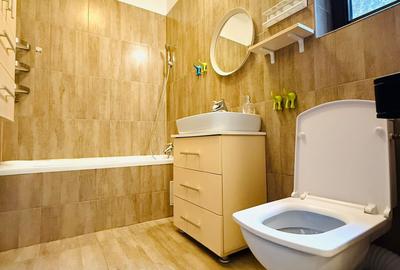 Casă individuală cu 5 camere cu Canalizare în Titulescu - 10