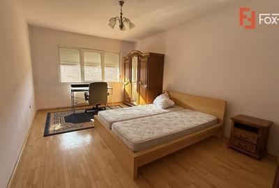 Apartament cu 4 camere, de inchiriat, in Centrul orasului - 2