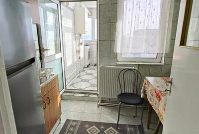 Garsonieră decomandată, mobilată în Central - 4