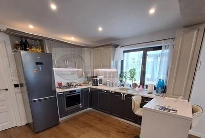 Apartament 3 camere, 75 mp Lunca Cetatuii - 108.500 euro - 2