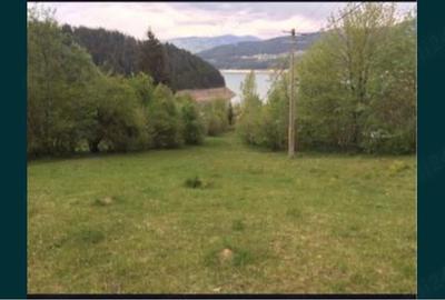 Teren de 2760 mp, în Central - 3