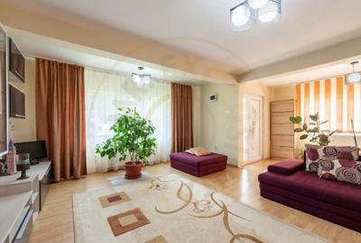 Casă cu 5 camere cu Teren 5000 Mp în Budeasa - 2