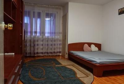 Garsonieră decomandată în Runcu - 2