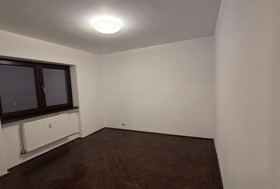 Ap 3 camere in vila (2/2), Pajura . Garaj la demisol. - 8