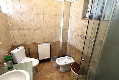 Casă cu 4 camere în Central - 17