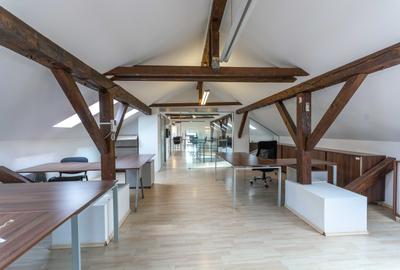 Casă individuală cu 16 camere cu Canalizare în Aviației - 46