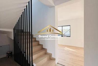 Casă cu 4 camere decomandat cu Teren 350 Mp în Holboca - 1