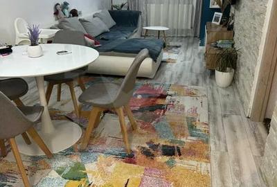 Apartament cu 3 camere decomandat, mobilat în Iris