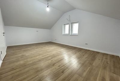 Casă individuală cu 5 camere cu Teren 305 Mp în Central - 8